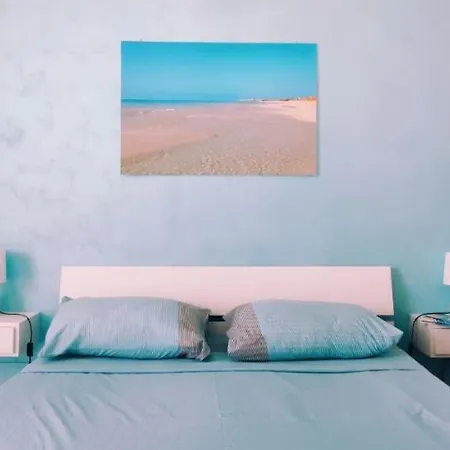 Fronte Mare Торре-Сан-Джованни-Удженто