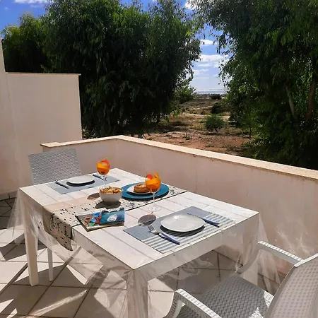 Fronte Mare * Торре-Сан-Джованни-Удженто