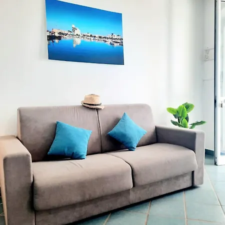 Fronte Mare Apartament *